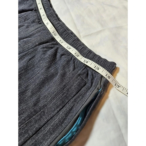 Lululemon Running Shorts Men Size Large Blue Built In Brief Drawstring Dark Gray - Picture 7 of 8